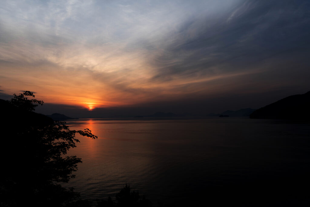 瀬戸内海の夕景